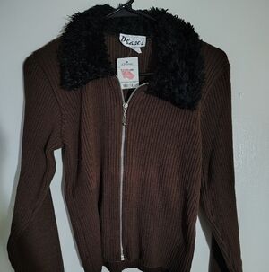 Deadstock NWT Phases Brown Ribbed Zip-Front Sweater with Black Faux Fur Collar